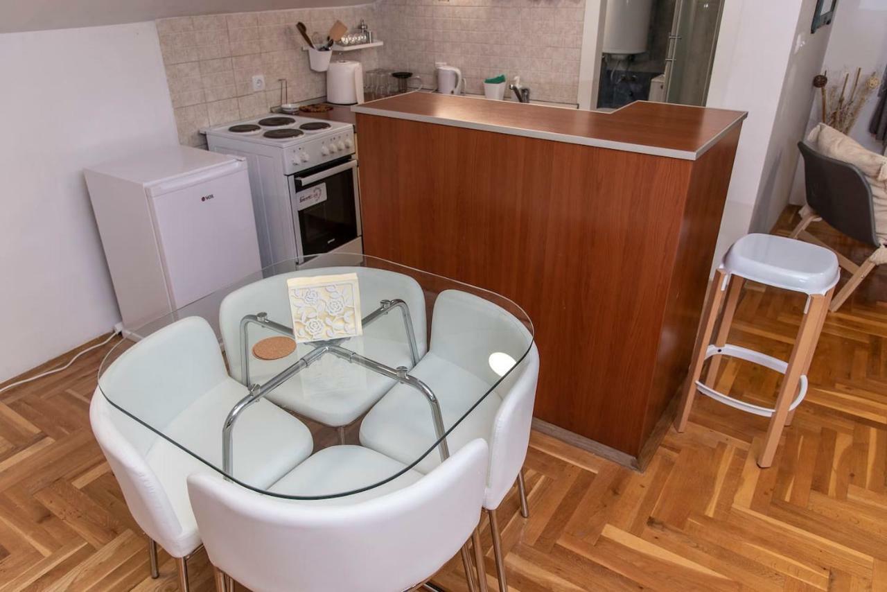 Piccolo Studio Belgrade,Crveni Krst Eksteriør billede