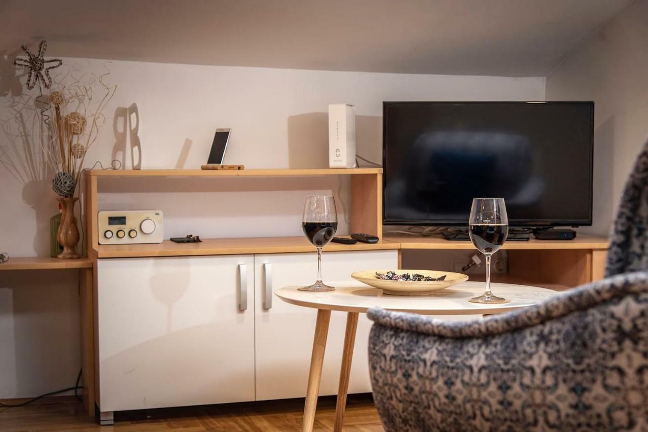Piccolo Studio Belgrade,Crveni Krst Eksteriør billede
